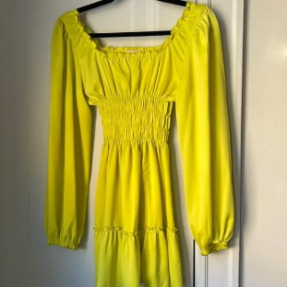 Lisa Says Gah XS Agatha Smocked Dress Long Sleeve Cocktail Chartreuse